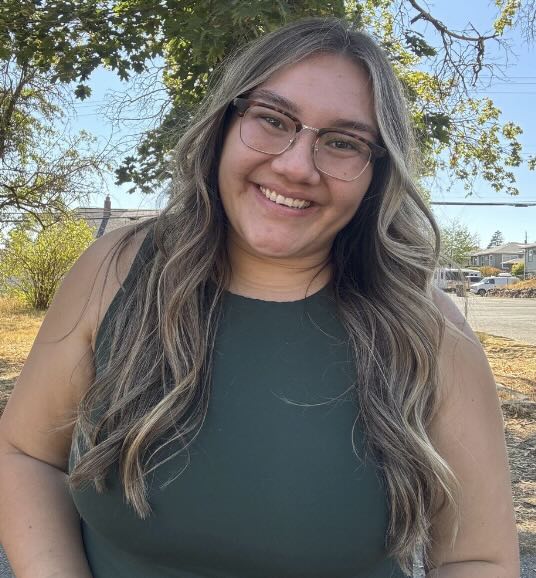 LORRAINE HOLOKAI